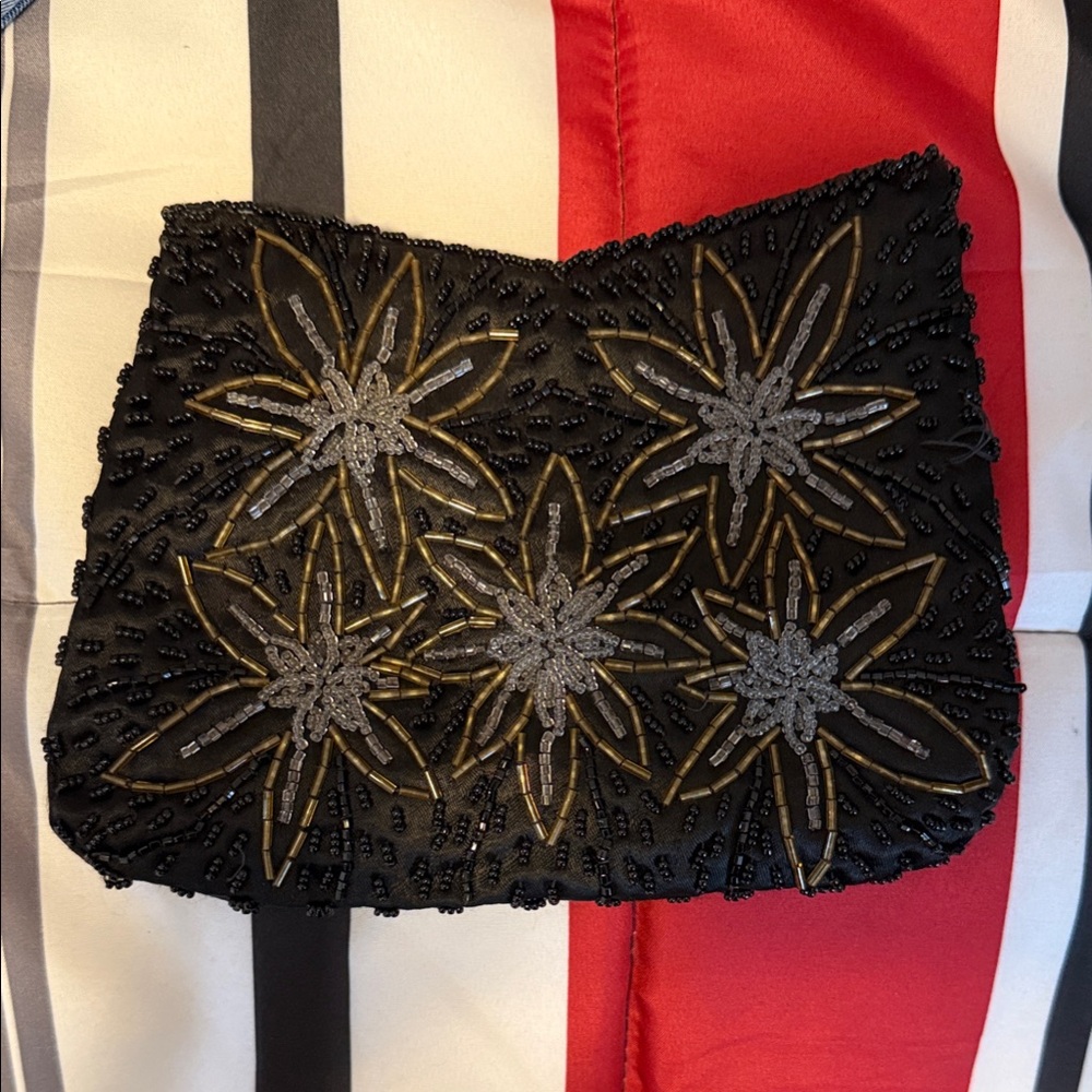 Beaded Black Floral Evening Clutch